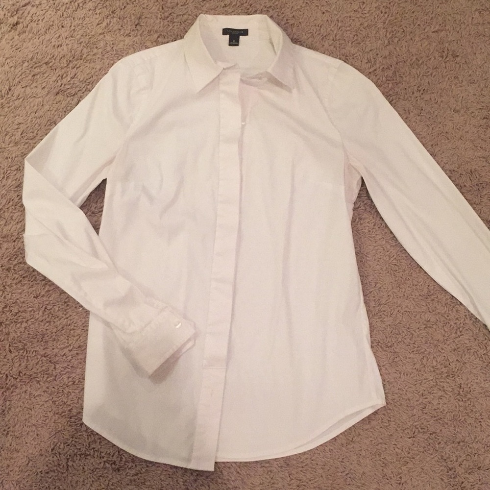 Women's dress shirt